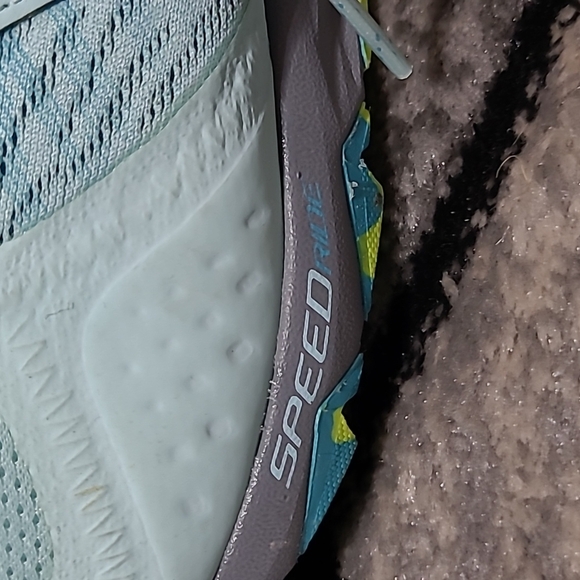 NEW BALANCE 690v2 SPEED RIDE ATHLETIC SHOES - Picture 8 of 13